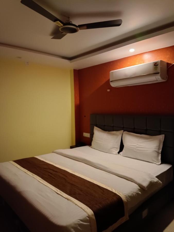 Hotel Royal View Residency à Bodh Gaya Extérieur photo