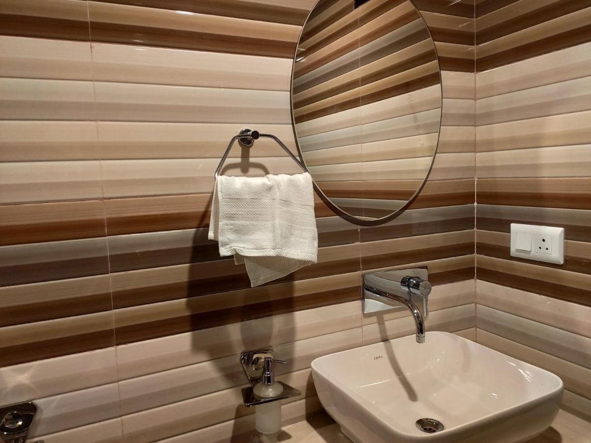Hotel Royal View Residency à Bodh Gaya Extérieur photo